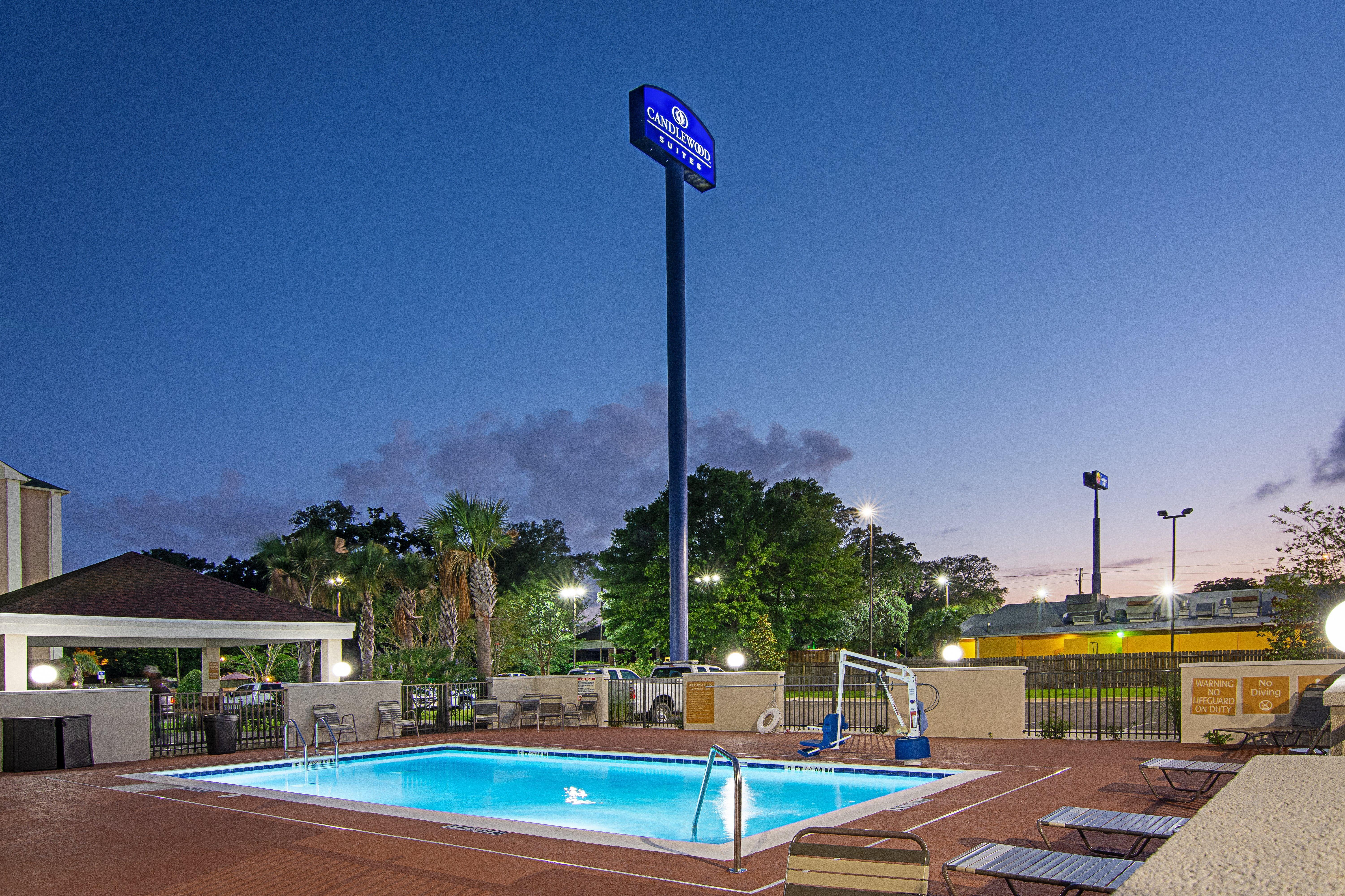 Candlewood Suites - Pensacola - University Area By Ihg Eksteriør billede