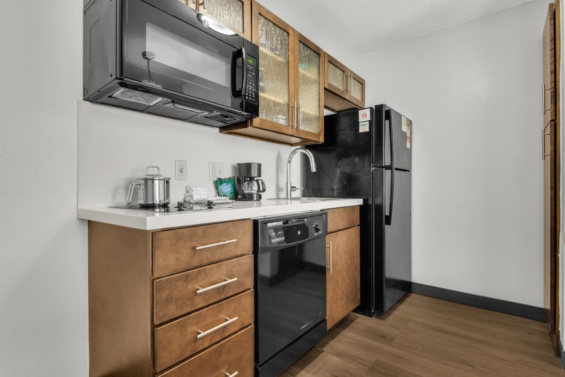 Candlewood Suites - Pensacola - University Area By Ihg Eksteriør billede