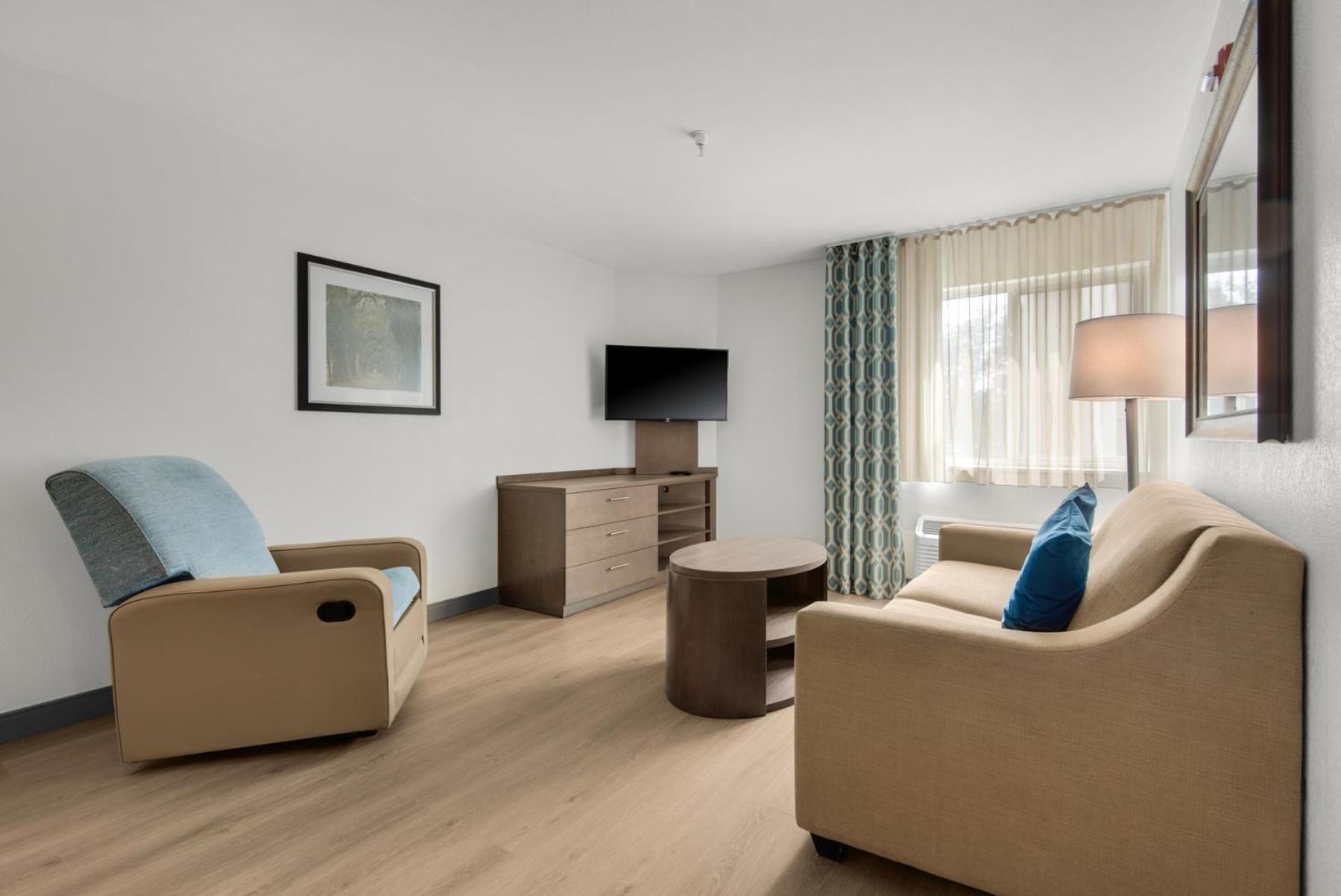 Candlewood Suites - Pensacola - University Area By Ihg Eksteriør billede