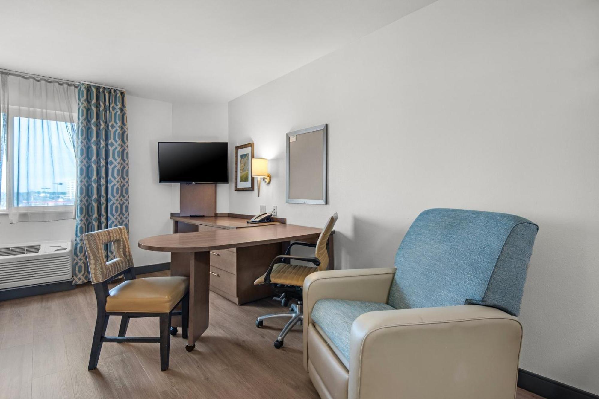 Candlewood Suites - Pensacola - University Area By Ihg Eksteriør billede